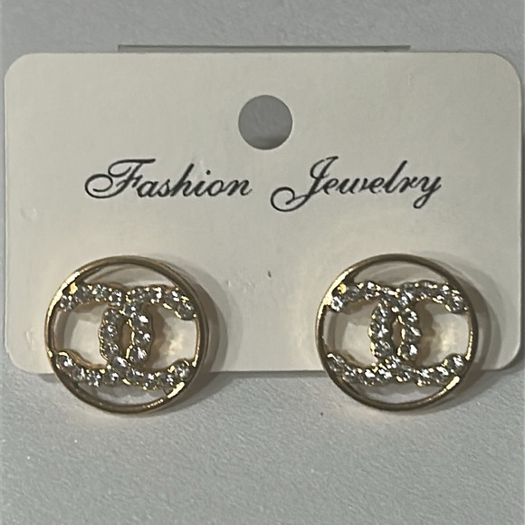 Fashion Jewelry Gold and Silver Crystal Earrings - Picture 1 of 4
